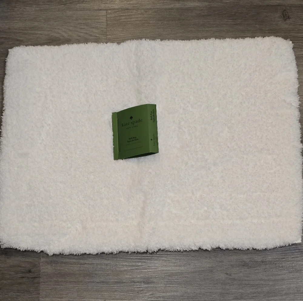 Kate Spade New York Plush Bath Rug- White